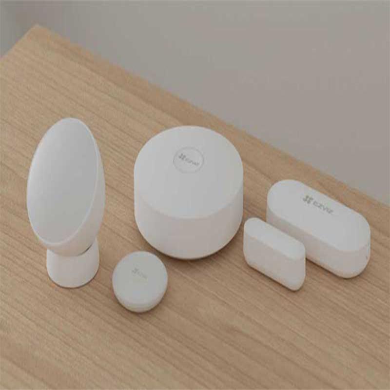EZVIZ CS-Tx/A3 - Kit Système d'Alarme Sans Fil 4 Pièces - Hub Zigbee A3 - Détecteur de Mouvement PIR & Ouverture Portes - Bouton SOS - Notifications Push Smartphone - Compatible Caméras EZVIZ - Sécurité Maison Connectée Pro